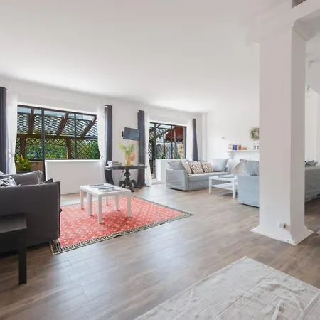 Attico Con Terrazza Mestre By Bricola Apartmán